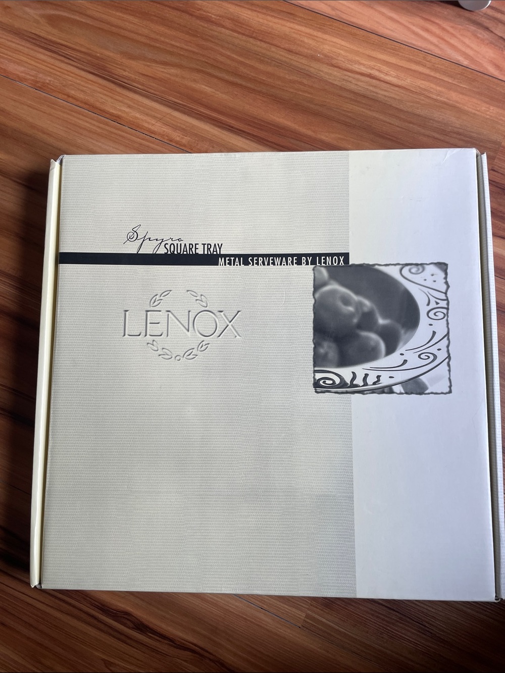 Lenox Spyro Square Tray